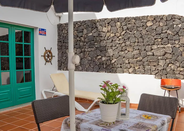 Little Milli 68 A2 * Playa Blanca (Lanzarote)